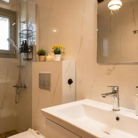 Апартаменты Helson Blu Marina Apartment *